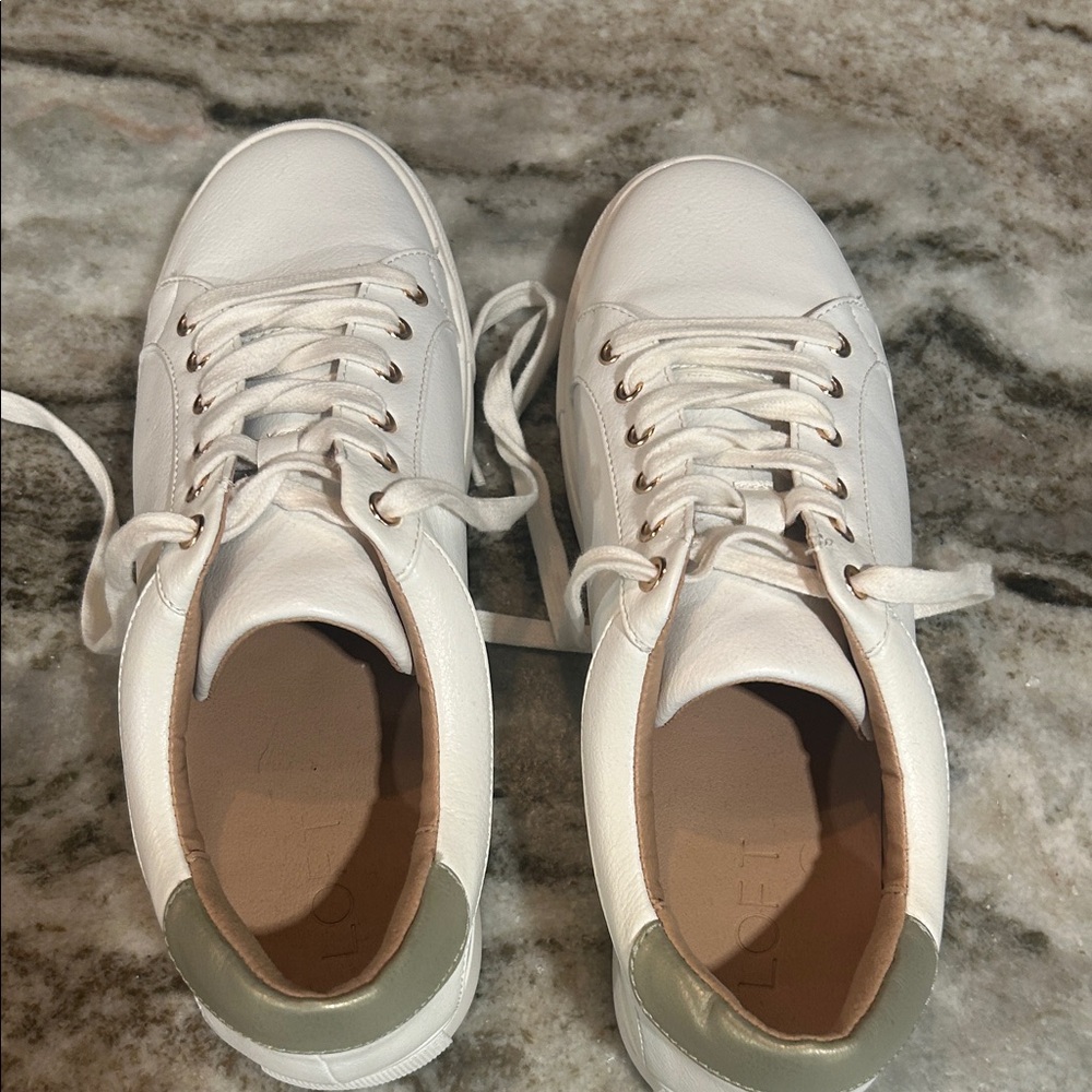 Loft Women's Cream Sneakers size 8.5